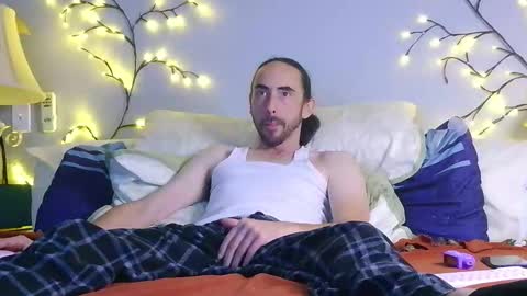 Whaler84 online show from January 2026 04:20:01 PM