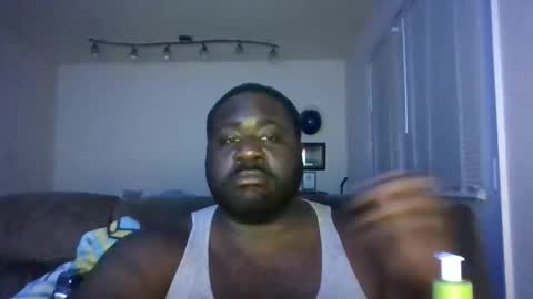 Snapshot of whiskeyandcoke24 chatting on October 2025 06:59:01 AM WhiskeyandCoke online show from October 2025 06:59:01 AM