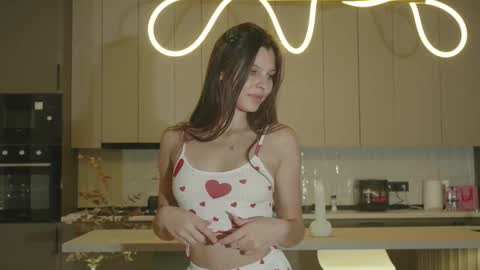 Snapshot of whisper_of_love chatting on October 2025 02:15:01 AM Naomi online show from October 2025 02:15:01 AM