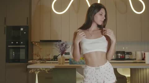 Snapshot of whisper_of_love chatting on October 2025 02:14:02 AM Naomi online show from October 2025 02:14:02 AM