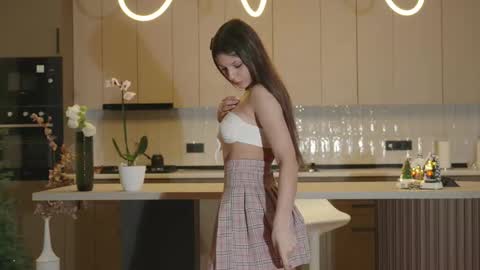 Snapshot of whisper_of_love chatting on December 2025 02:06:02 AM Naomi online show from December 2025 02:06:02 AM