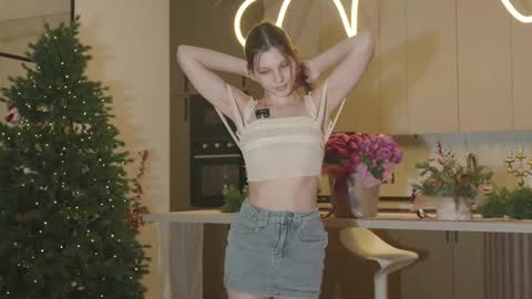 Snapshot of whisper_of_love chatting on January 2026 02:14:01 AM Naomi online show from January 2026 02:14:01 AM