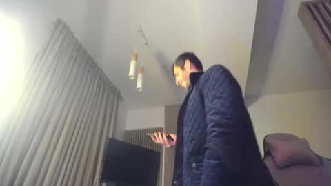 Michael online show from December 2025 10:39:02 PM