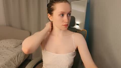 white_bueno online show from July 2026 05:20:02 AM