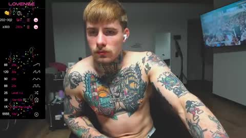 Snapshot of white_king999 chatting on December 2024 04:53:01 AM Max online show from December 2024 04:53:01 AM