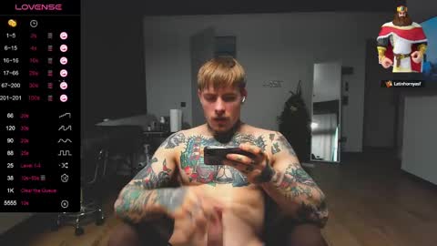 Snapshot of white_king999 chatting on January 2025 07:11:01 AM Max online show from January 2025 07:11:01 AM