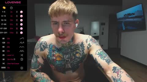 Snapshot of white_king999 chatting on January 2025 04:15:01 AM Max online show from January 2025 04:15:01 AM