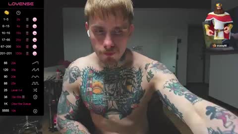 Snapshot of white_king999 chatting on February 2025 04:53:02 PM Max online show from February 2025 04:53:02 PM