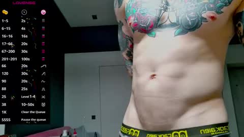 Snapshot of white_king999 chatting on October 2025 02:43:02 AM Max online show from October 2025 02:43:02 AM