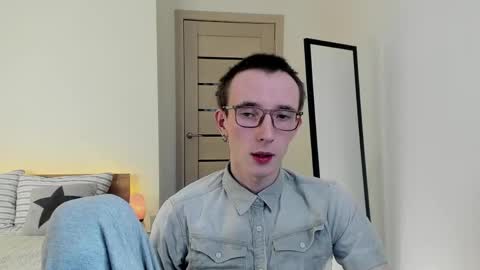 Stefan online show from April 2026 04:26:02 PM