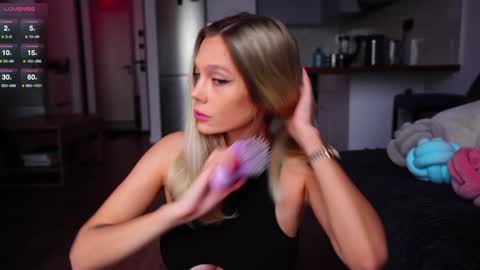 Snapshot of whitebanny chatting on February 2025 10:21:02 AM Kate online show from February 2025 10:21:02 AM