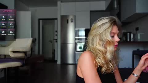 Snapshot of whitebanny chatting on February 2025 09:53:01 AM Kate online show from February 2025 09:53:01 AM