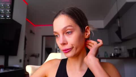 Snapshot of whitebanny chatting on November 2025 06:11:02 AM Kate online show from November 2025 06:11:02 AM