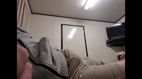 whiteboi9284 online show from October 2025 10:57:02 AM