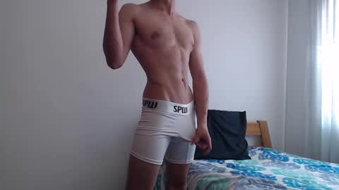 Snapshot of whiteboymask chatting on September 2025 07:19:02 PM Whiteboymask online show from September 2025 07:19:02 PM