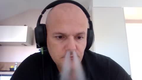 Snapshot of whiteeaglesrb chatting on April 2026 02:28:01 PM whiteeaglesrb online show from April 2026 02:28:01 PM