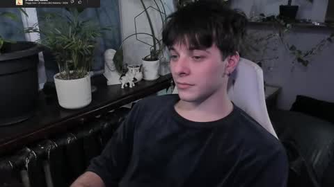 Gus online show from February 2025 08:24:01 PM