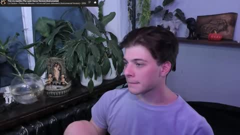 Gus online show from October 2025 06:40:01 PM