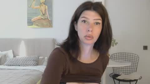 White Queen online show from June 2026 02:38:01 AM