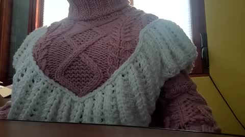 whitesweater online show from December 2025 06:51:01 AM