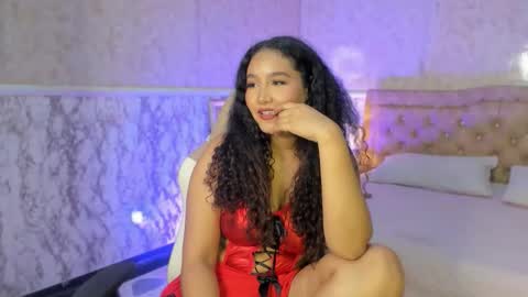 Whitney  online show from November 2025 02:11:01 AM