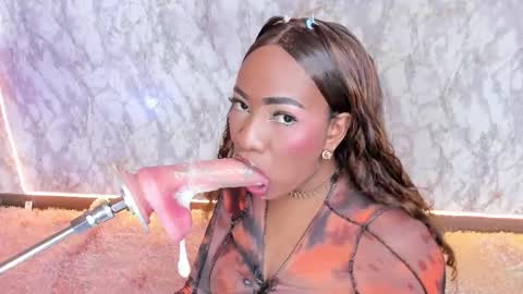 whitneyyfox online show from February 2025 12:32:01 AM