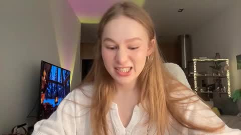 Alisa online show from December 2025 07:13:02 AM