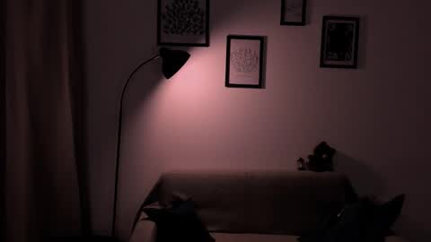 whoislulu online show from November 2025 06:45:02 PM