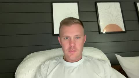 Snapshot of whoops1017 chatting on September 2025 04:40:01 PM whoops1017 online show from September 2025 04:40:01 PM