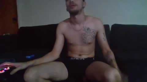 Snapshot of whosten0 chatting on September 2025 12:38:01 AM whosten0 online show from September 2025 12:38:01 AM