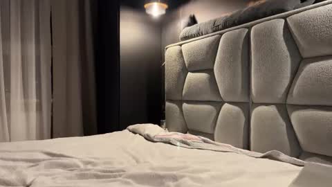 Alice online show from March 2026 07:18:02 PM