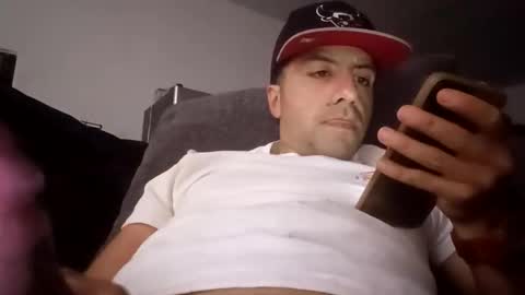 whyyuhcare7022 online show from November 2025 04:33:02 AM
