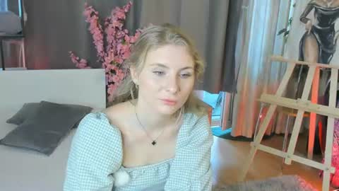 Mia online show from July 2026 05:36:01 AM