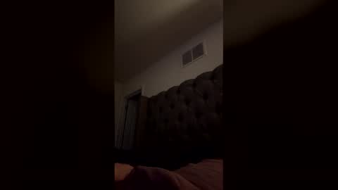 wickedfoxnut online show from March 2026 05:11:01 AM