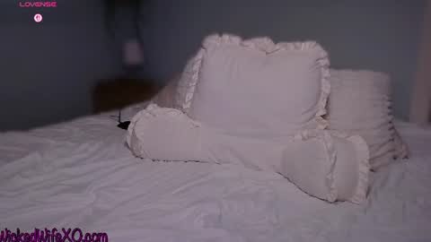 WickedWifeXO online show from June 2026 02:24:02 AM
