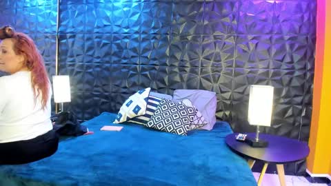 sussy online show from December 2024 12:27:01 PM