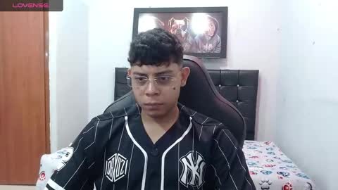 wiilliam online show from February 2025 03:42:01 PM