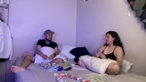 wild1904 online show from May 2026 05:35:01 AM
