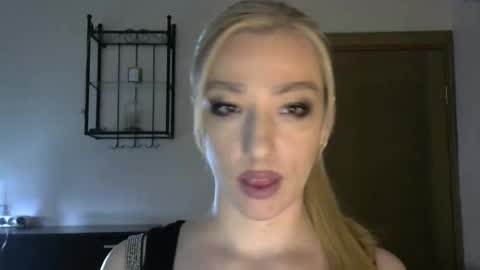 Alina online show from January 2025 08:07:02 AM