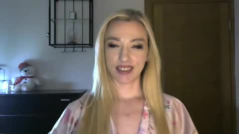 Alina online show from March 2025 11:29:01 AM