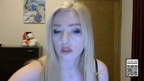 Alina online show from November 2025 02:16:01 PM