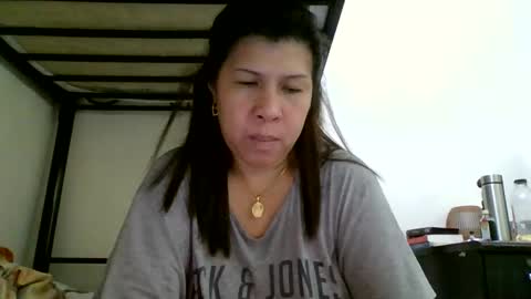 WildChick online show from November 2025 06:02:01 AM