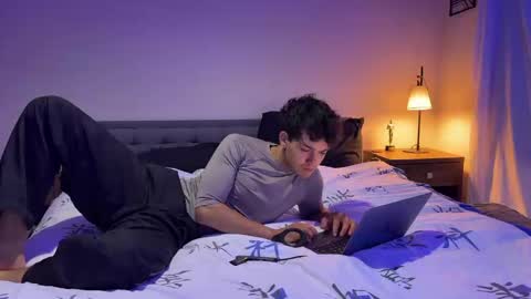 WildDesire online show from October 2025 02:55:02 AM