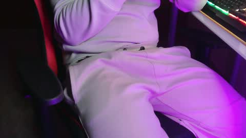 Snapshot of wilder6969 chatting on December 2024 12:21:02 AM Carlos online show from December 2024 12:21:02 AM