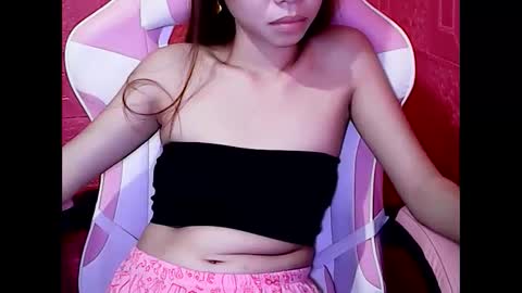 Snapshot of wildhorny_asian chatting on March 2025 02:23:02 PM wildhorny_asian online show from March 2025 02:23:02 PM