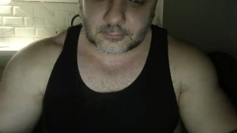 Snapshot of wildjohn_xx chatting on December 2025 09:52:01 PM WildJohn XX online show from December 2025 09:52:01 PM