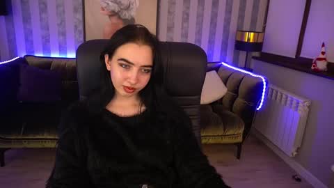 Alena online show from February 2025 04:42:02 PM