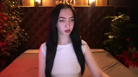 Alena online show from April 2026 05:49:02 AM
