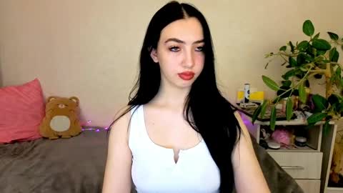 Alena online show from May 2026 05:27:02 AM