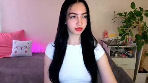 Alena online show from June 2026 04:50:01 AM